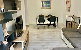 Cozy Modern Apartment Amphora-Beach Near